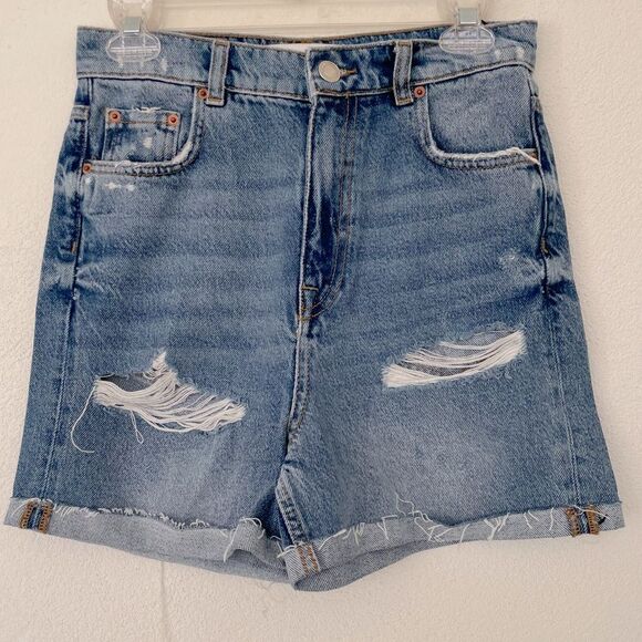 Zara Woman's The 90’s Bermuda Distressed High Waisted Denim Jean Shorts Size‎ 2 - Picture 2 of 12